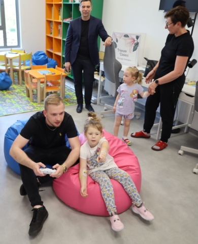 Prezentacja świetlicy w Centrum Zdrowia Matki i Dziecka