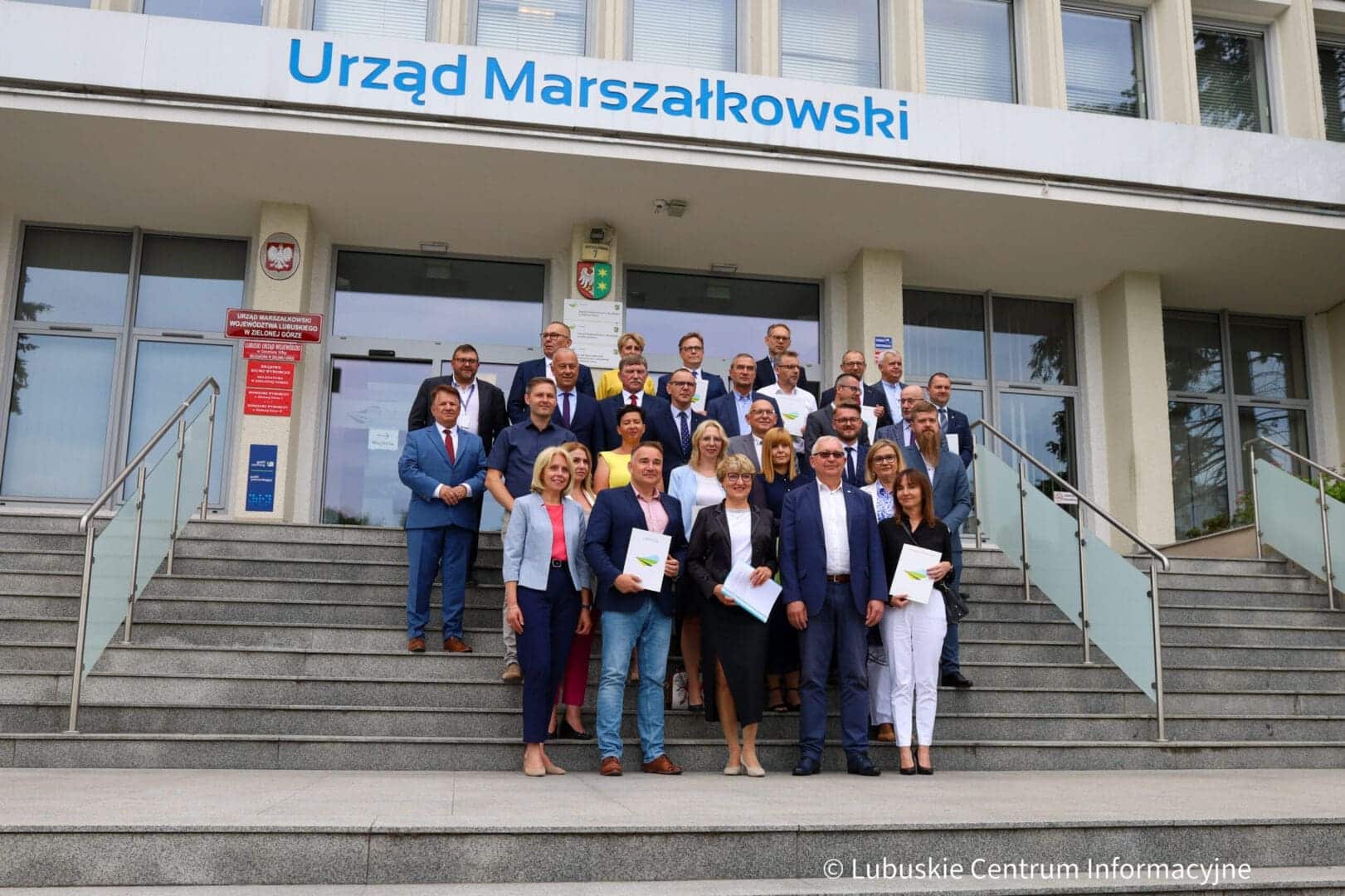 6 MLN DLA SAMORZĄDÓW-01 6 milionów zł 29 projektów czyli wsparcie dla lubuskich samorządów WIDEO GALERIA