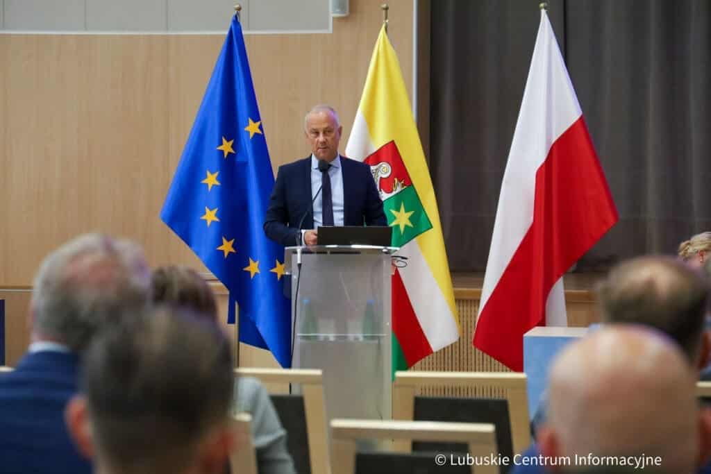 Dotacje dla przedsiębiorców. Jak dostać miliony złotych, których nie trzeba oddawać? (WIDEO) Spotkania informacyjne dotyczące nowej perspektywy finansowej UE odbyły się we wszystkich powiatach Fot. Łukasz Wawer