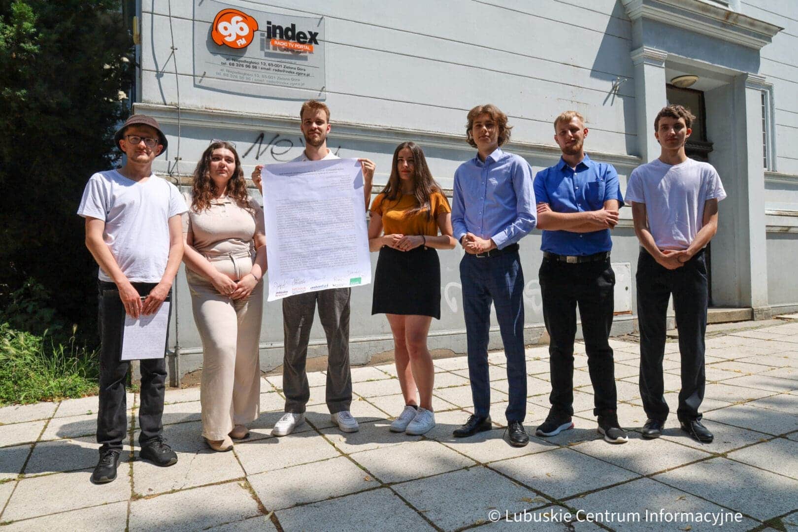 KONFERENCJA MŁODZIEŻÓWKI-01 Młodzież chce być obecna w lubuskich mediach ZDJĘCIA