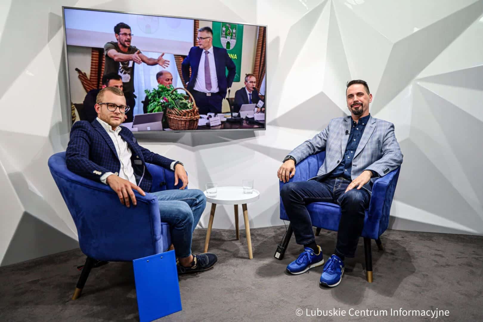 Sławomir Kotylak w studiu LCI Radny Sławomir Kotylak Prezydent miasta stara się wyciszać obciążające tematy WIDEO