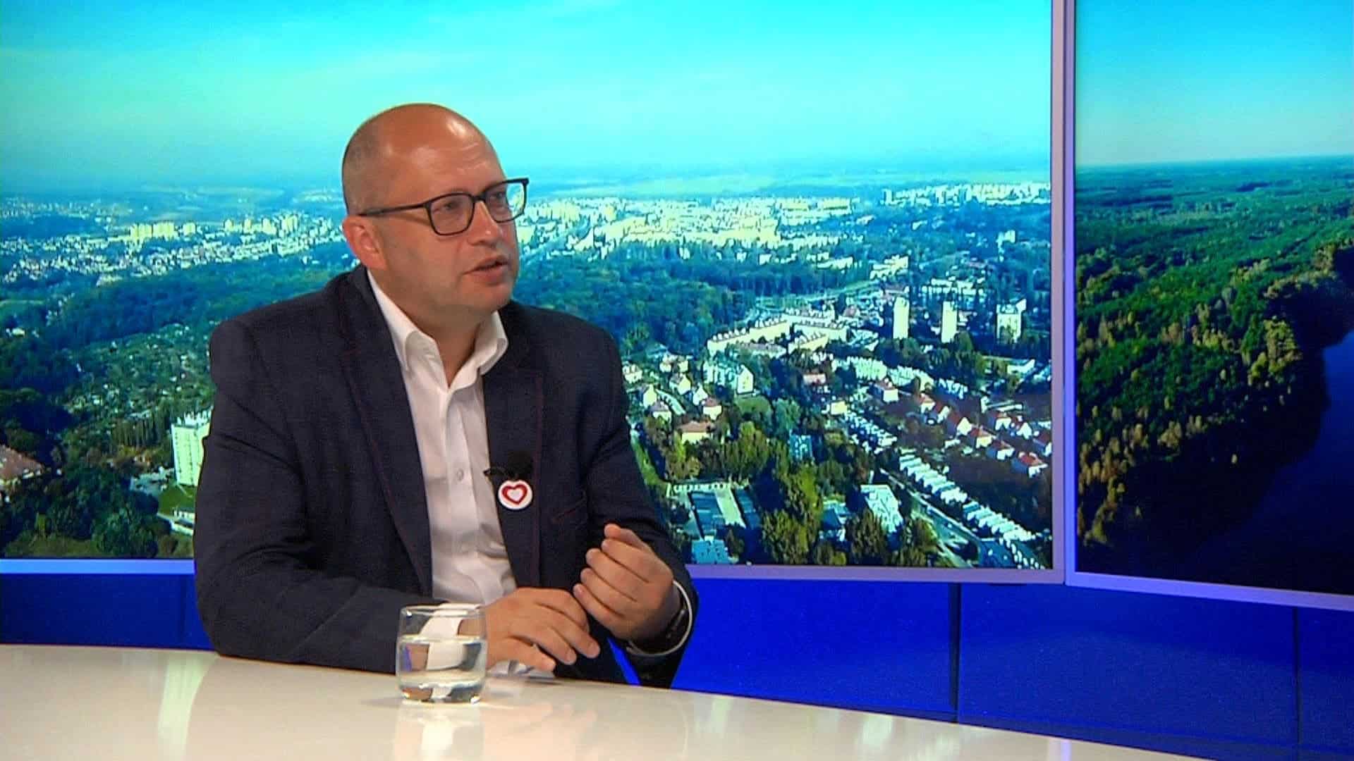 2508 region Radosław Wróblewski o KPO Ta władza podpisuje czeki in blanco WIDEO