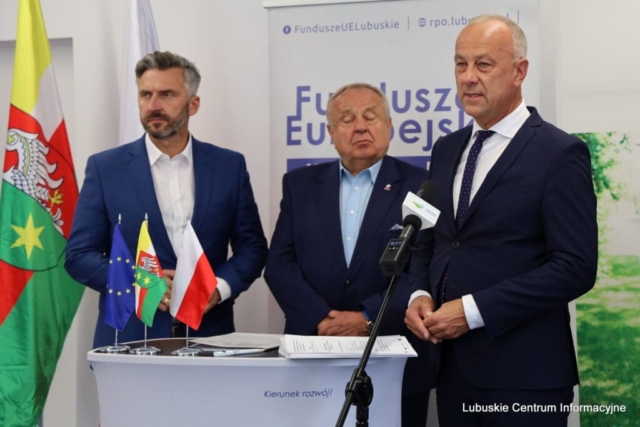 Podpisanie umowy na termomodernizację szpitala w Torzymiu