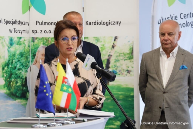 Podpisanie umowy na termomodernizację szpitala w Torzymiu