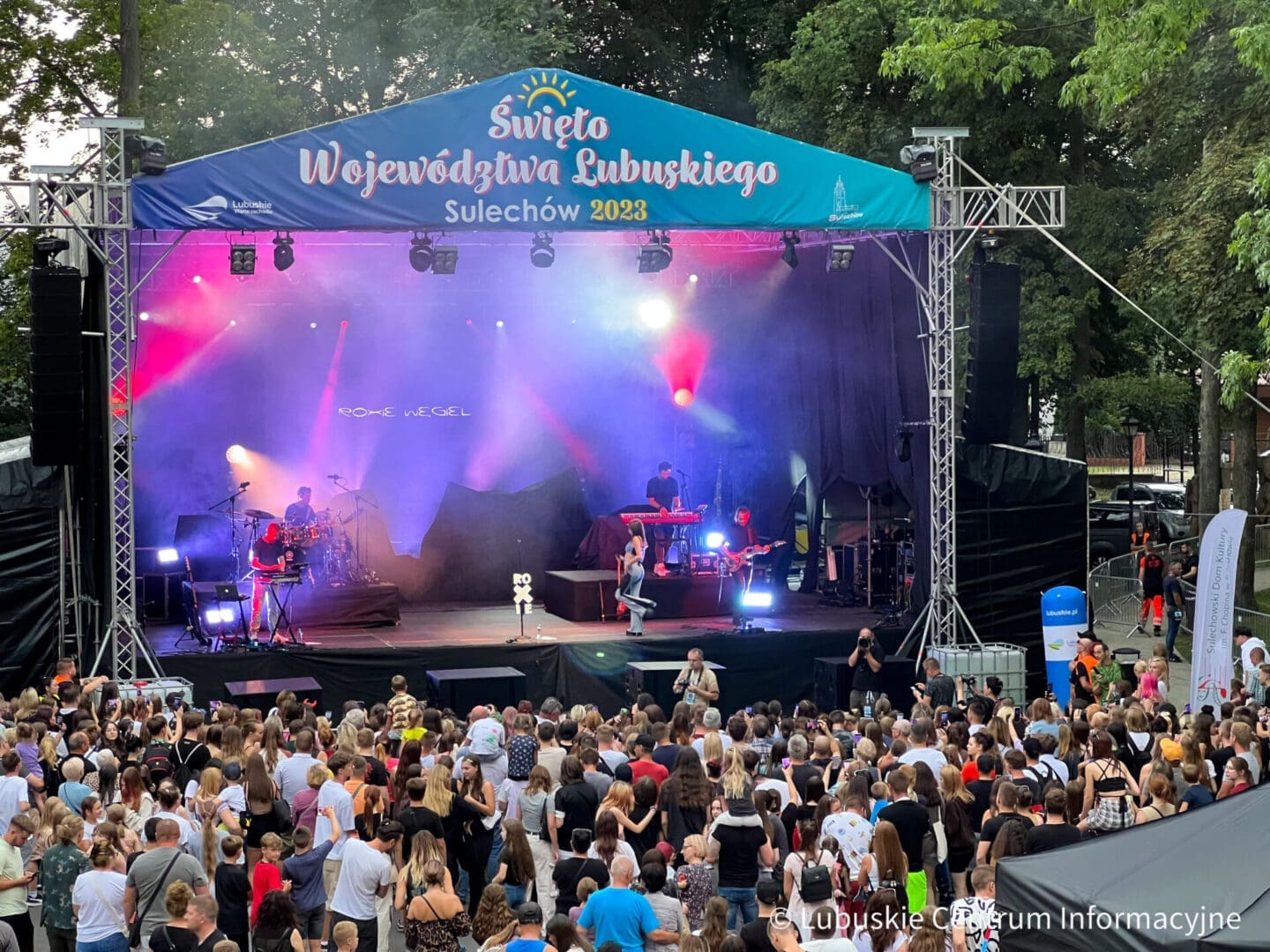 Święto Województwa Lubuskiego w Sulechowie-01 Dwa lata temu świętowaliśmy w różnych miejscach regionu Tu zdjęcia z Sulechowa Stolicą Lubuskiego stał się Sulechów Okazja wyjątkowa 25 lat regionu WIDEO