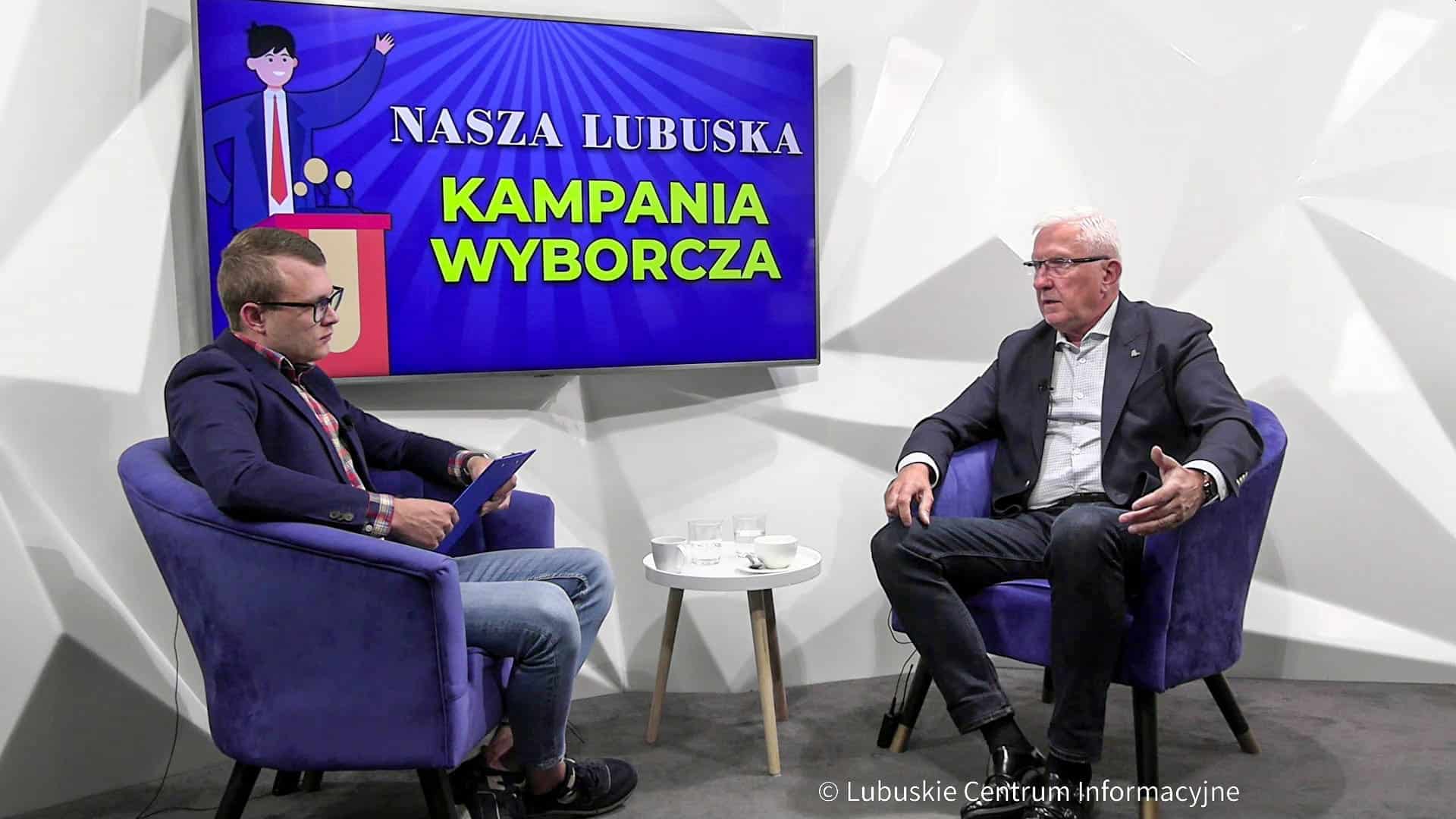 Wadim Tyszkiewicz w studiu LCI-1 Wadim Tyszkiewicz Głosowanie na partie które nie mają szans dostać się do Sejmu oznacza głosowanie na PiS WIDEO