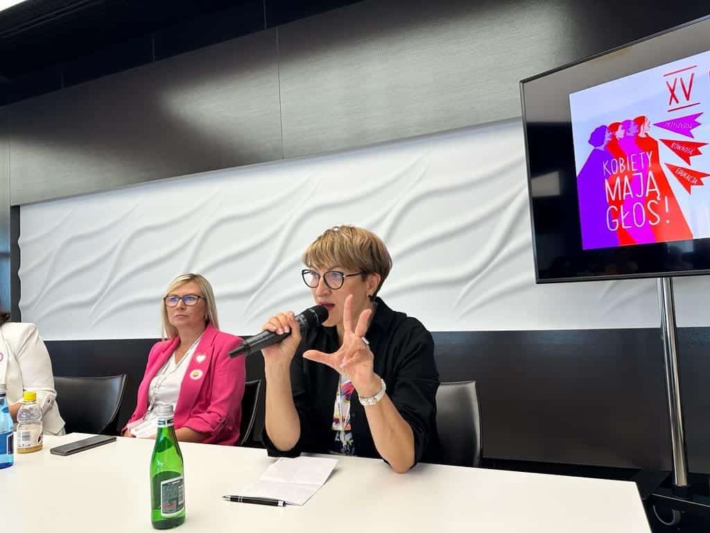 XV Kongres Kobiet - panel Kobieca przyszłość regionów z udziałem lubuskiej marszałkini Elżbiety Anny Polak