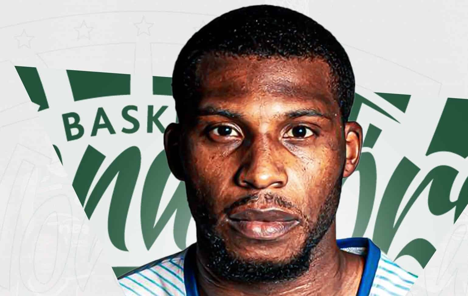 Ciemnoskóry mężczyzna  Zastal zgłasza do rozgrywek Halla i Hepę I jeszcze się wzmacnia WIDEO