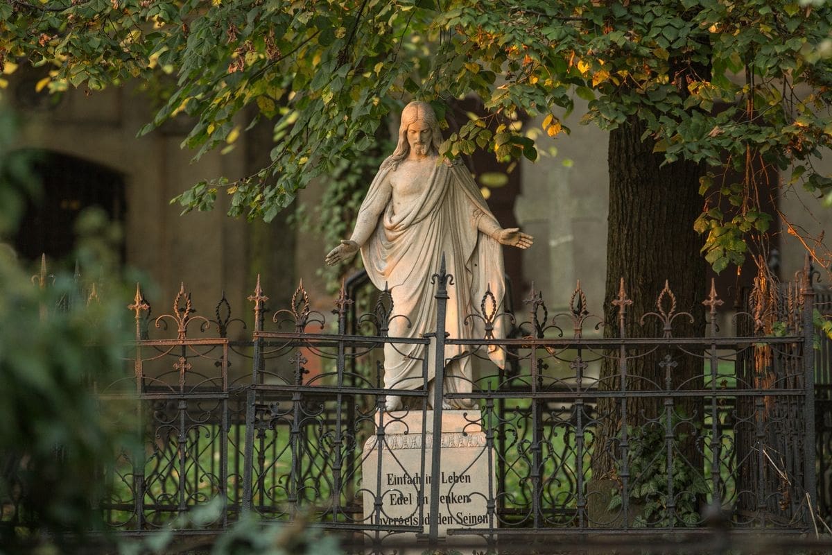   Cmentarze są jak otwarta księga To historia naszego regionu