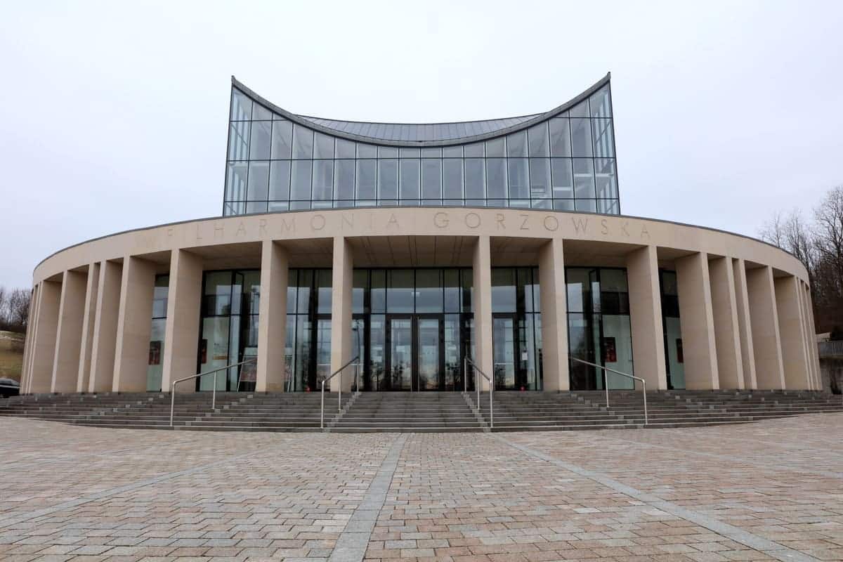   Radni województwa chcą rozwoju Filharmonii Gorzowskiej Placówka inwestuje z funduszy europejskich WIDEO