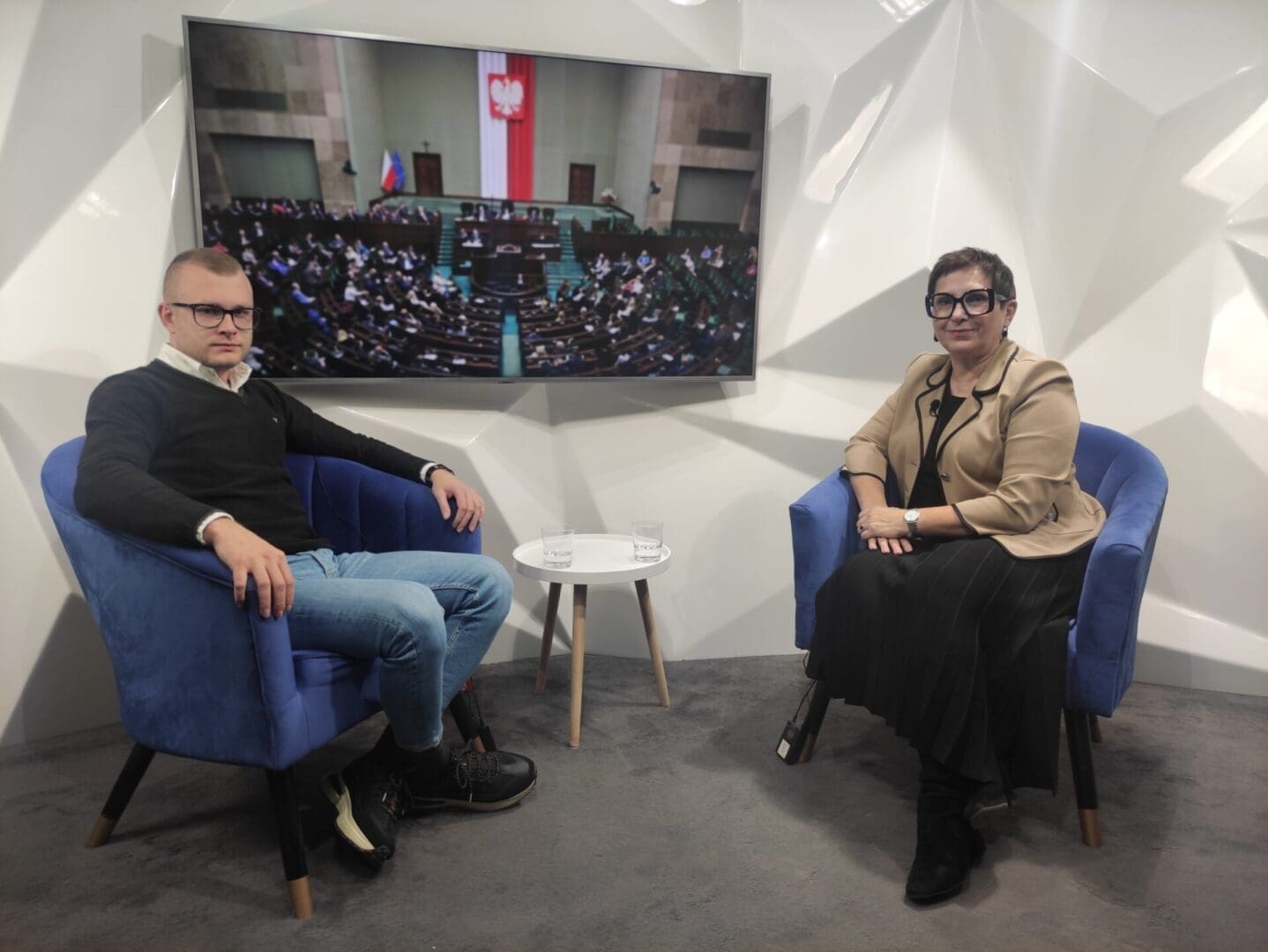 sibińska_krystyna Krystyna Sibińska PO Jedną z pierwszych decyzji nowego rządu będą podwyżki dla nauczycieli WIDEO