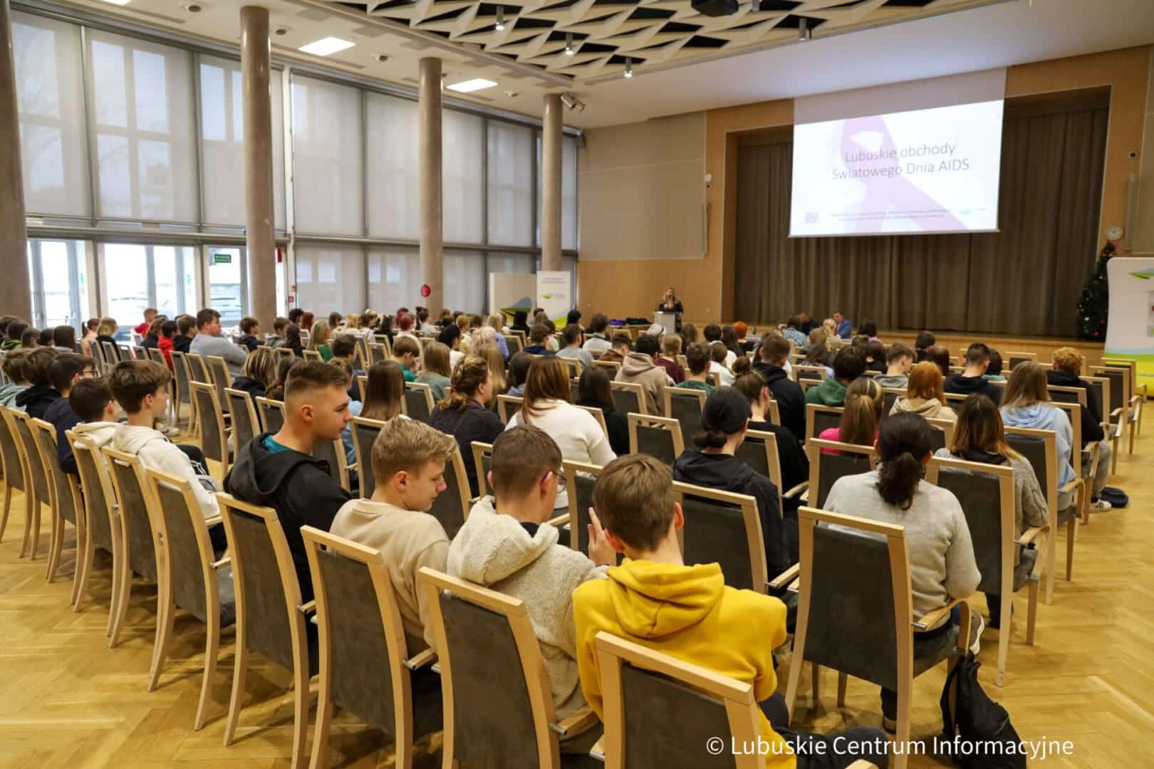   HIV to realny problem Młodzież dowiedziała się więcej o chorobie GALERIA