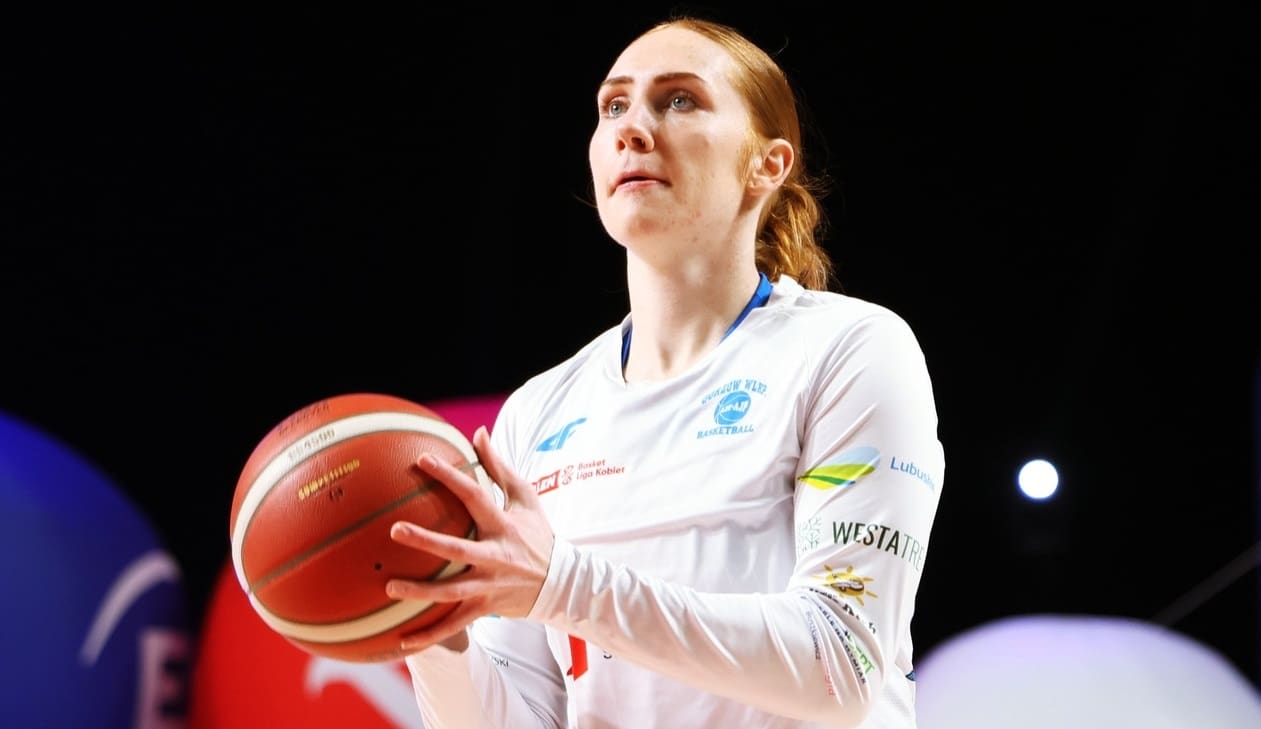 417423939_864041659060099_5036649198295349525_n Kobieta z piłką do koszykówki Przerwana seria zwycięstw gorzowianek Kryzys przyszedł w trzeciej kwarcie