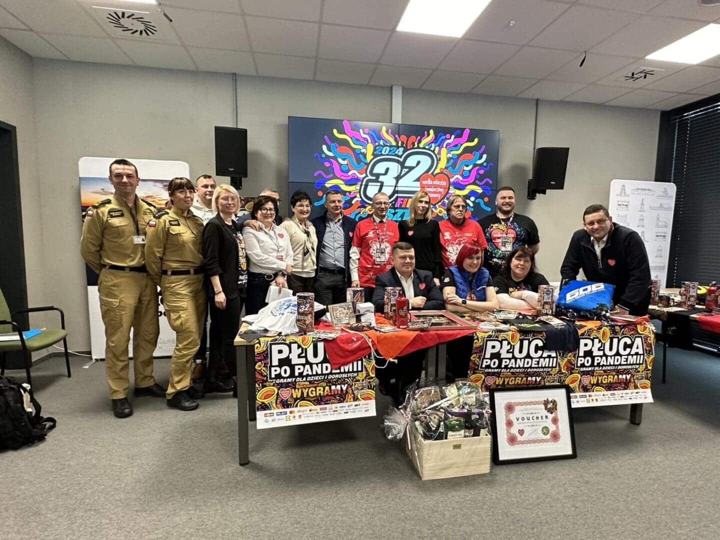 WOSP Wojewoda i służby mundurowe wesprą WOŚP Wraca normalność Co jeszcze na finale w Gorzowie WIDEO