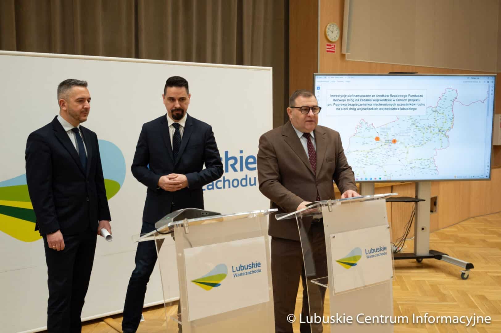   Będzie bezpieczniej  20 mln na chodniki ścieżki rowerowe i oświetlenie WIDEO