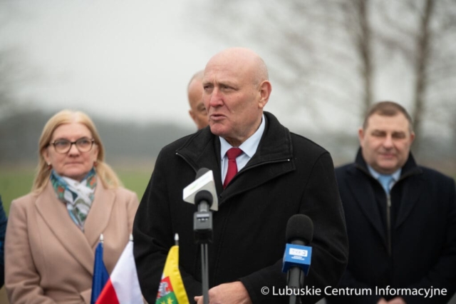 Podsumowanie projektu „Rozbudowa drogi wojewódzkiej nr 295 w miejscowości Miodnica”  zrealizowane w ramach programu RPO 2014-2020. fot. Tomasz Browarczyk