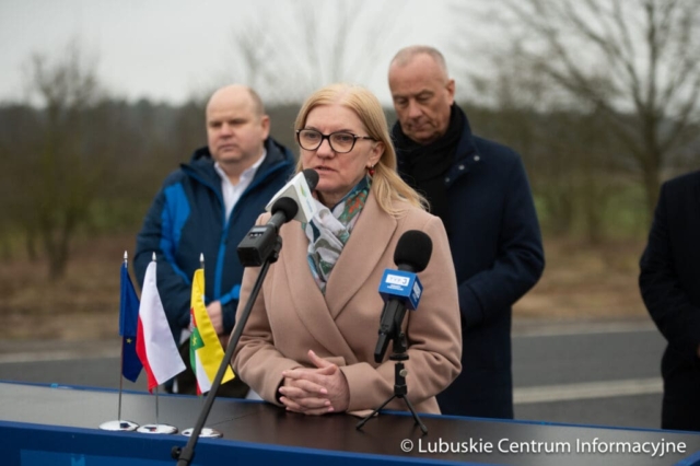 Podsumowanie projektu „Rozbudowa drogi wojewódzkiej nr 295 w miejscowości Miodnica”  zrealizowane w ramach programu RPO 2014-2020. fot. Tomasz Browarczyk