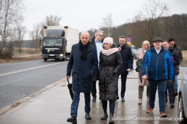 Podsumowanie projektu „Rozbudowa drogi wojewódzkiej nr 295 w miejscowości Miodnica”  zrealizowane w ramach programu RPO 2014-2020. fot. Tomasz Browarczyk
