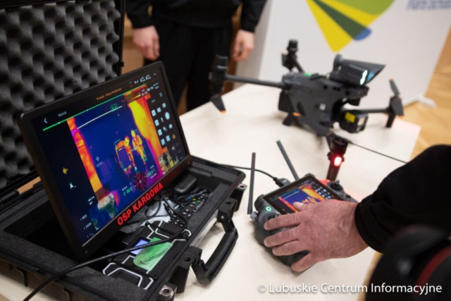 Konkurs na rzecz doposażenia jednostek Ochotniczych Straży Pożarnych (OSP) w Lubuskiem w niezbędny sprzęt i wyposażenie oraz umundurowanie. fot. Tomasz Browarczyk