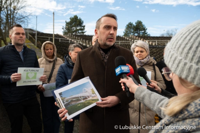 Konferencja prasowa nt. amfiteatru w Zielonej Górze Konferencja prasowa nt. amfiteatru w Zielonej Górze