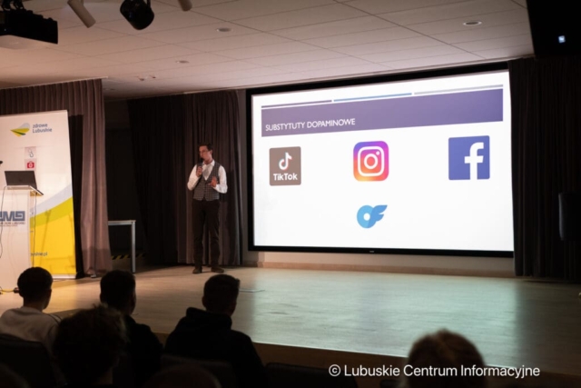 Konferencja – Kamień w bucie – między depresją a lękiem. Konferencja – Kamień w bucie – między depresją a lękiem.