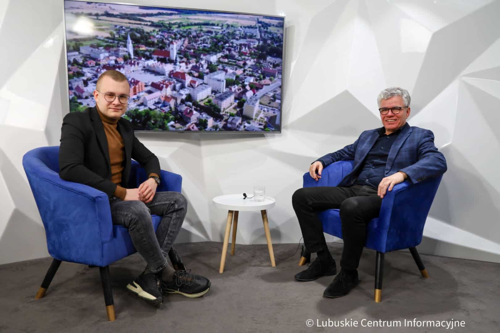 Jacek Sauter w studiu LCI2 Sauter Dlaczego mam czuć się winny że startuję sam WIDEO