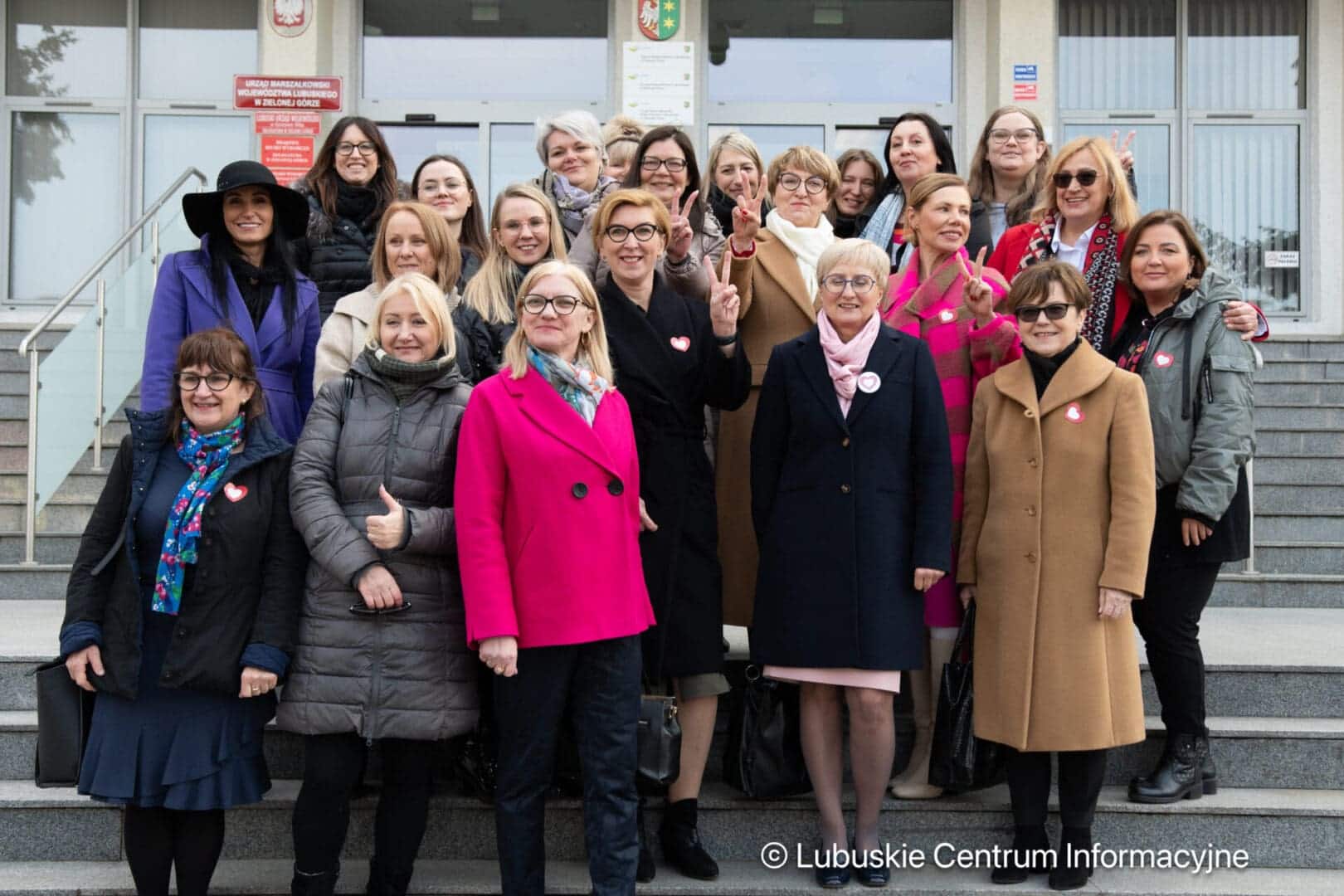 04032024_kobiety_glosuja_006_BRO Wybory samorządowe kobiety głosujcie na kobiety Nadal nas mało w życiu publicznym WIDEO
