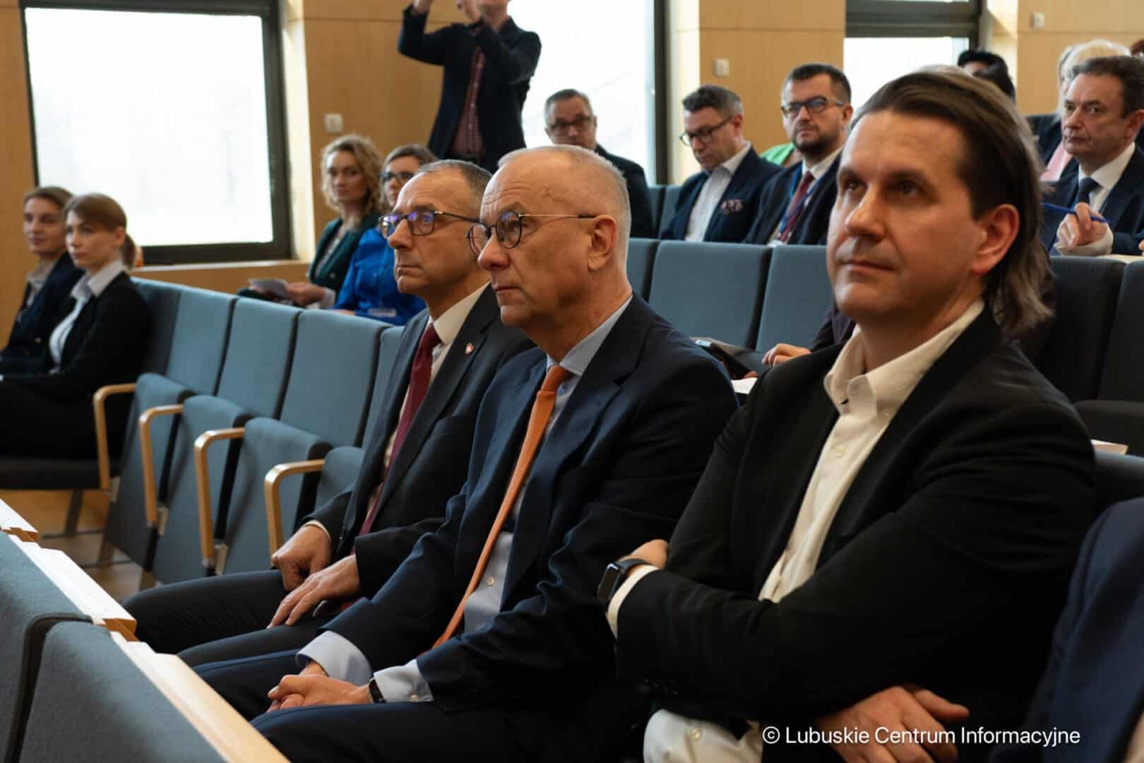   Bez statystyk ani rusz O przeszłości i przyszłości Lubuskiego FOTO