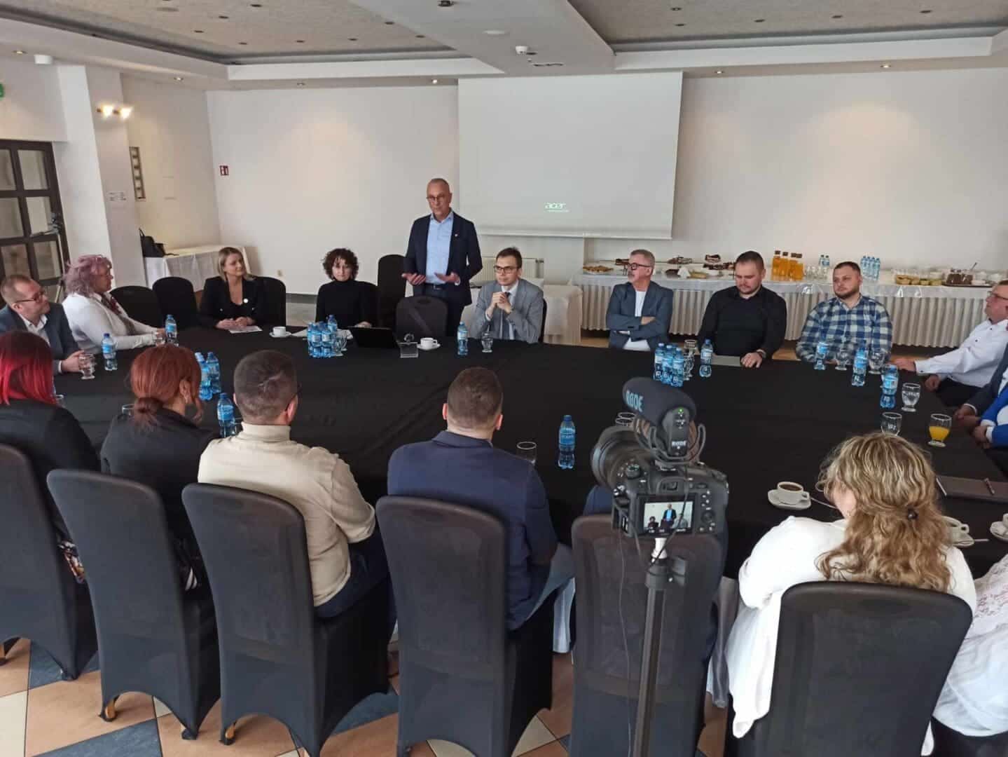   Przedsiębiorcy z Torzymia i okolic chcą się rozwijać WIDEO FOTO