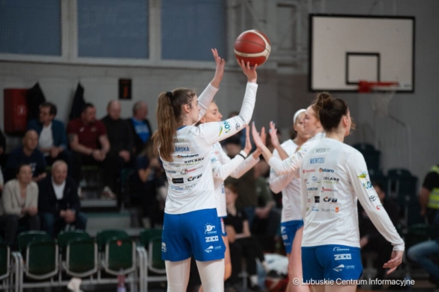 Mecz KGHM Polkowice -  PolskaStrefaInwestycji Enea AJP Gorzow Wielkopolski pierwszy mecz finalowy 12.03.2024