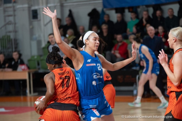 Mecz KGHM Polkowice -  PolskaStrefaInwestycji Enea AJP Gorzow Wielkopolski pierwszy mecz finalowy 12.03.2024