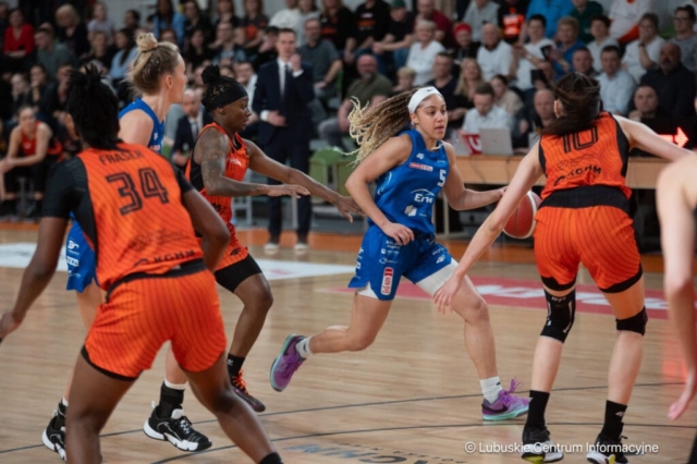 Mecz KGHM Polkowice -  PolskaStrefaInwestycji Enea AJP Gorzow Wielkopolski pierwszy mecz finalowy 12.03.2024