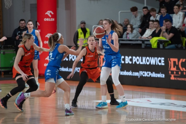 Mecz KGHM Polkowice -  PolskaStrefaInwestycji Enea AJP Gorzow Wielkopolski pierwszy mecz finalowy 12.03.2024