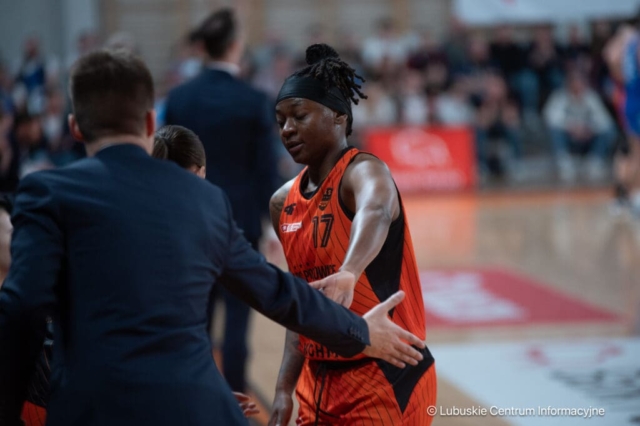 Mecz KGHM Polkowice -  PolskaStrefaInwestycji Enea AJP Gorzow Wielkopolski pierwszy mecz finalowy 12.03.2024