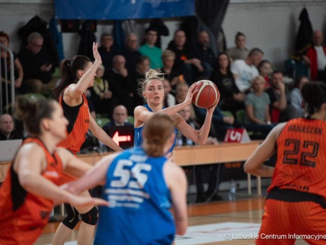 Mecz KGHM Polkowice -  PolskaStrefaInwestycji Enea AJP Gorzow Wielkopolski pierwszy mecz finalowy 12.03.2024