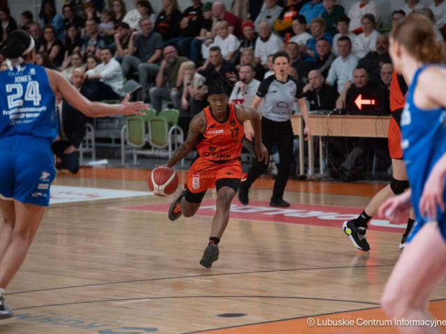 Mecz KGHM Polkowice -  PolskaStrefaInwestycji Enea AJP Gorzow Wielkopolski pierwszy mecz finalowy 12.03.2024