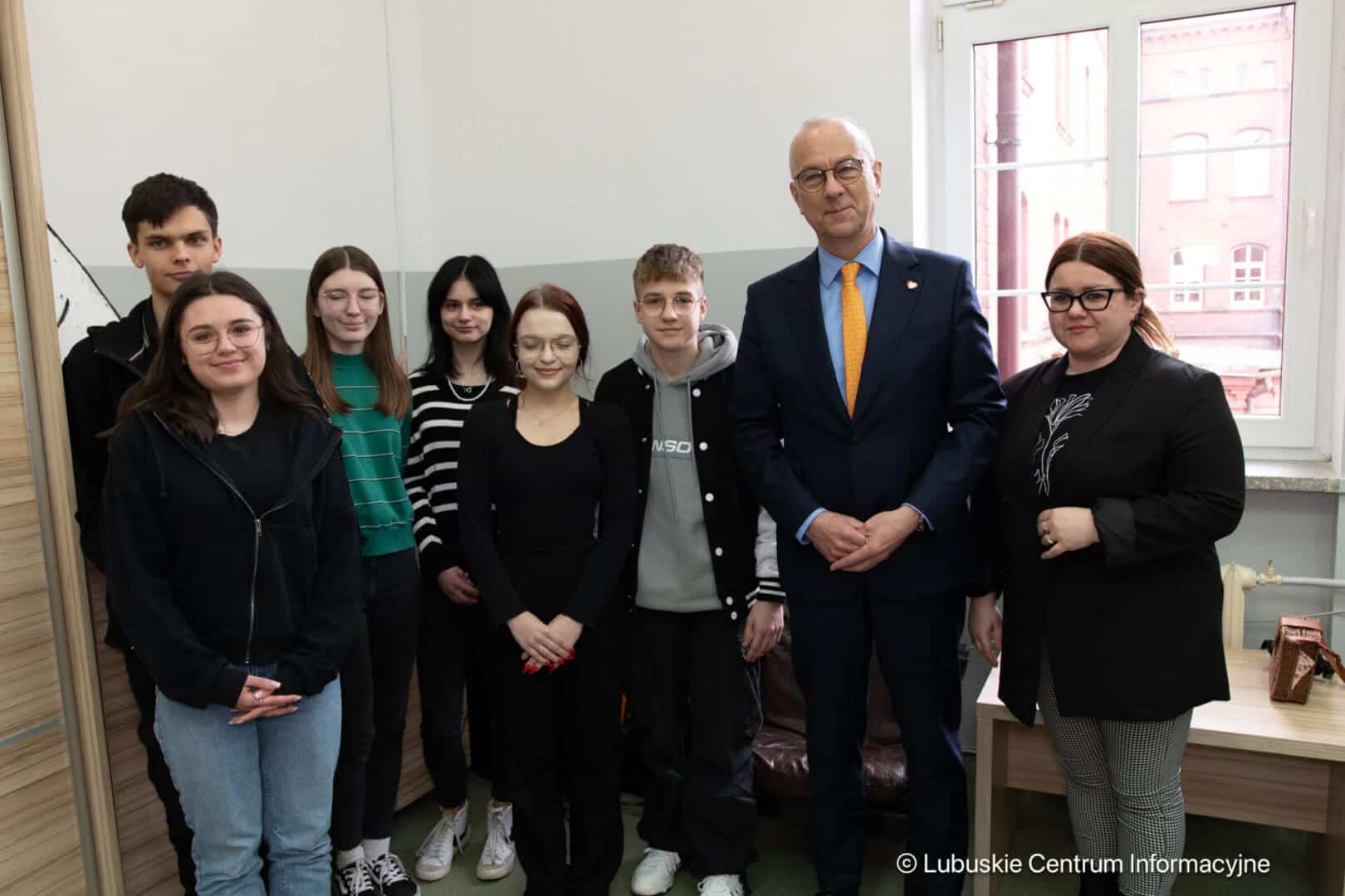 Porozumienie pracodawców ws szkolnictwa zawodowego  Pracodawcy będą jeszcze ściślej współpracować ze szkołami zawodowymi