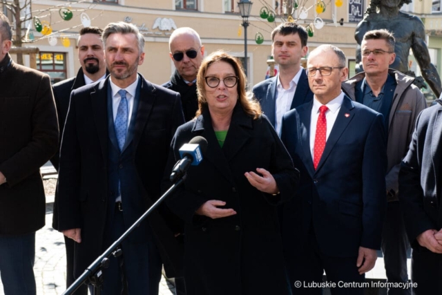 Wizyta Marszałkiki Senatu Małgorzaty Kidawy-Błońskiej w Zielonej Górze. 26.03.2024 Wizyta Marszałkiki Senatu Małgorzaty Kidawy-Błońskiej w Zielonej Górze. 26.03.2024