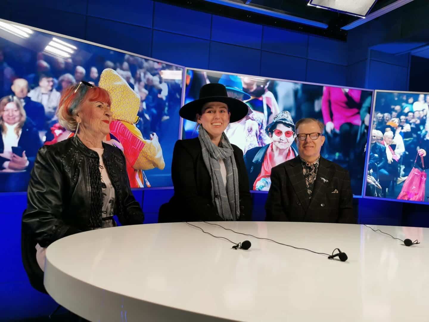   Wyjątkowy pokaz gorzowskiej projektantki z udziałem seniorów WIDEO