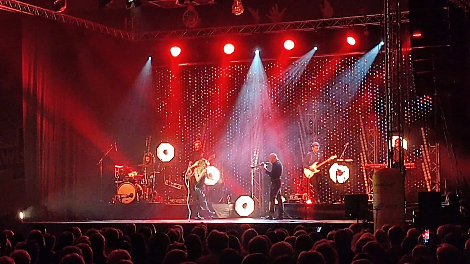 IMG_20240317_184204 W Żarach wiosnę powitano w wypełnionej po brzegi hali Było gorąco