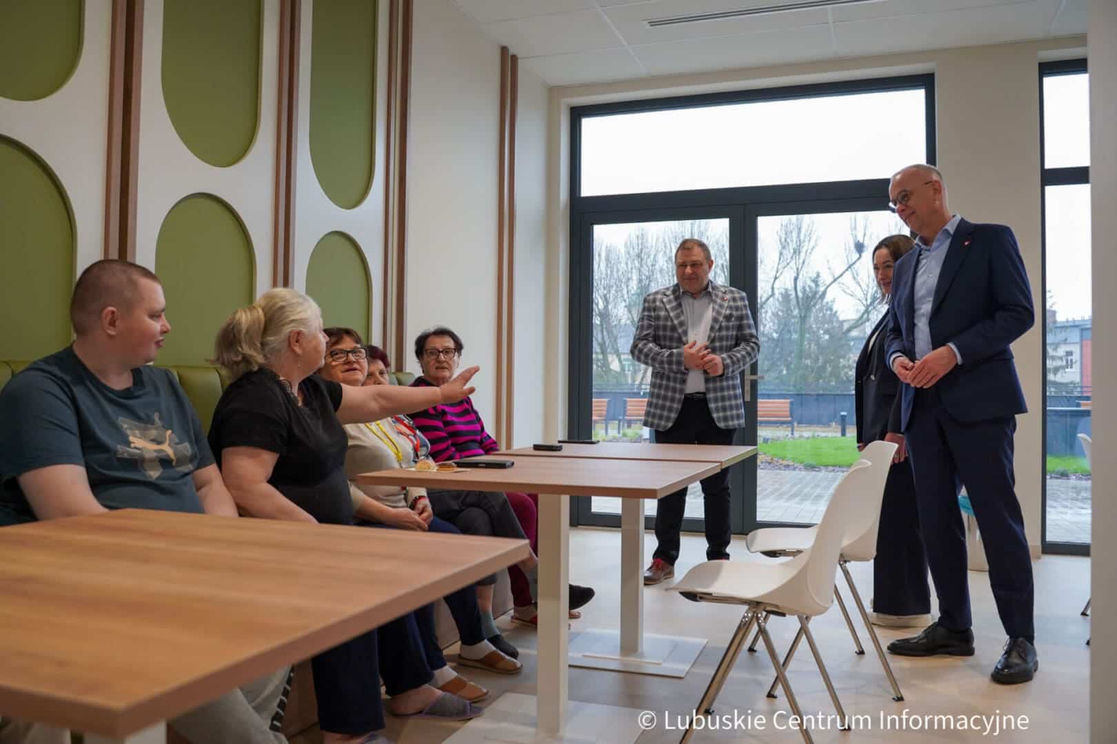 LCI-5 Duże zainteresowanie kawiarenką zdrowia w Lubuskim Centrum Ortopedii WIDEO