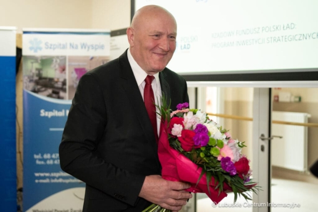 Rozbudowa szpitala na wyspie w Żarach. 03.04.2024