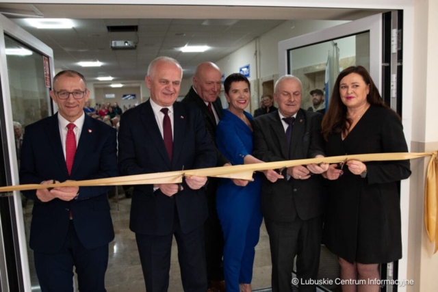 Rozbudowa szpitala na wyspie w Żarach. 03.04.2024