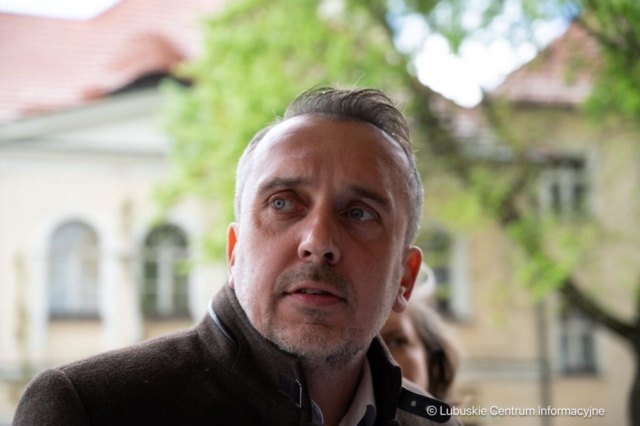 Konferencja prasowa Marcina Pabierowskiego oraz radnych miasta Zielona Góra. 17.04.2024