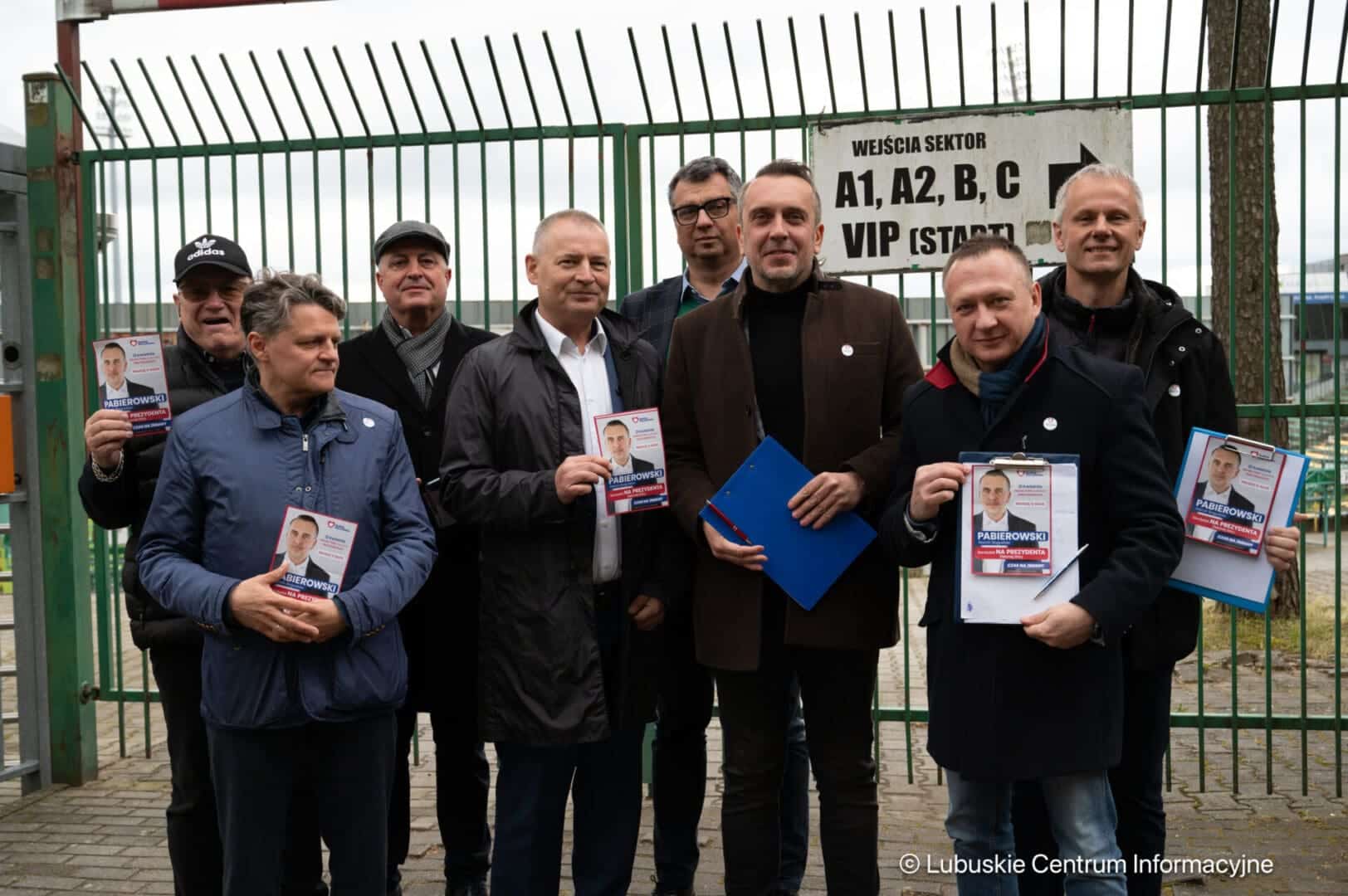 Konferencja Marcina Pabierowskiego o sporcie zawodowym. 18.04.2024 Konferencja ws dofinansowania klubów sportowych Sport ma jednoczyć