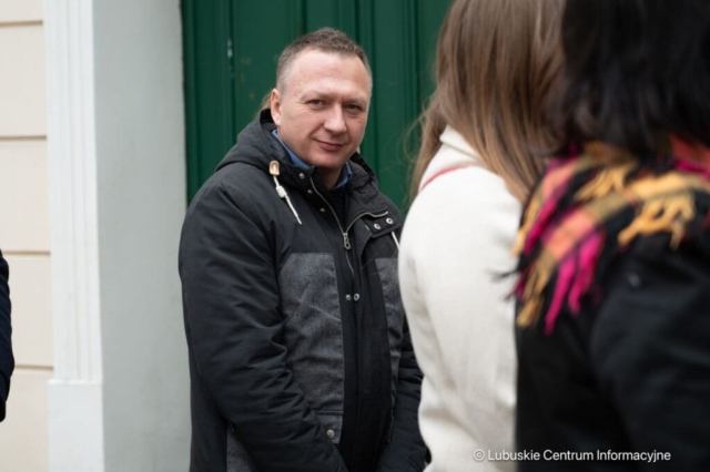 Konferencja prasowa Marcina Pabierowskiego oraz nowych radnych Koalicji Obywatelskiej. 23.04.2024 Konferencja prasowa Marcina Pabierowskiego oraz nowych radnych Koalicji Obywatelskiej. 23.04.2024