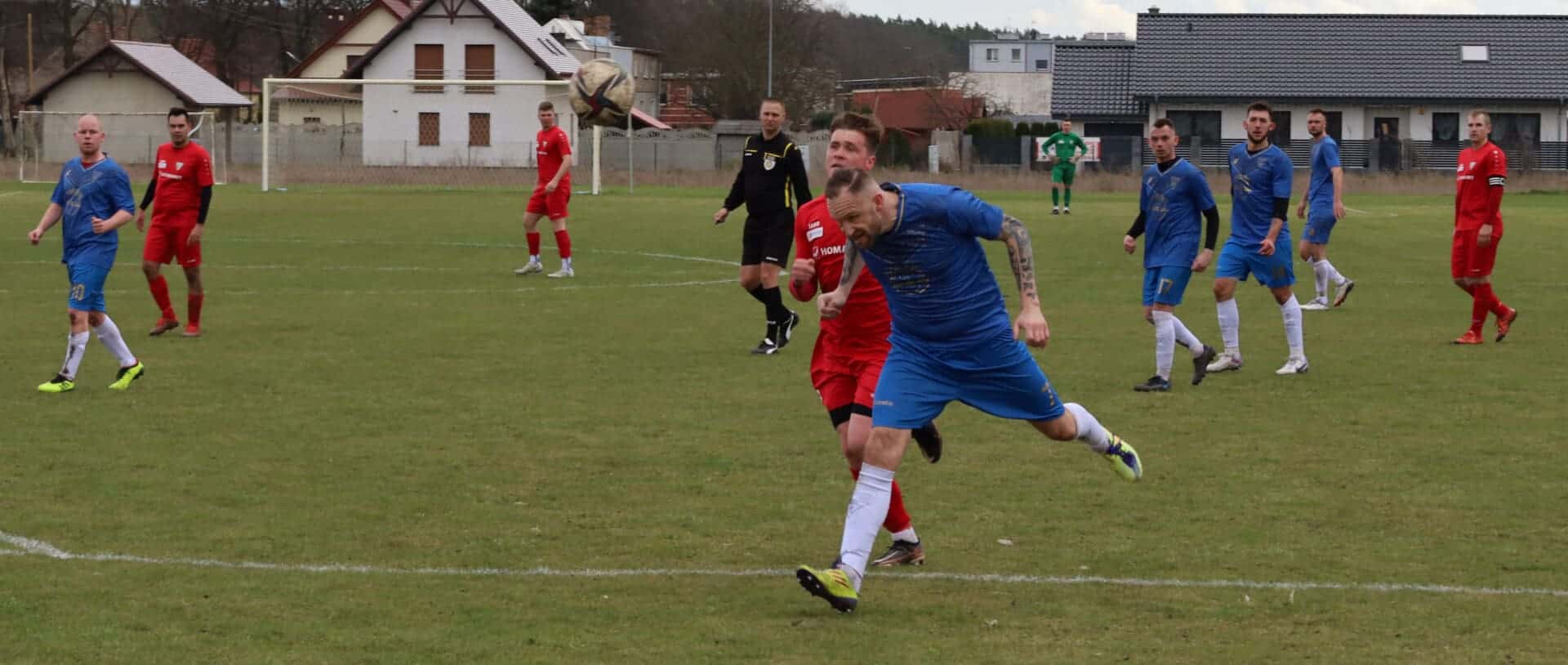 Dziesięciu piłkarzy i sędzia na boisku  Marcin Iwan Mamy jakość w drużynie ROZMOWA