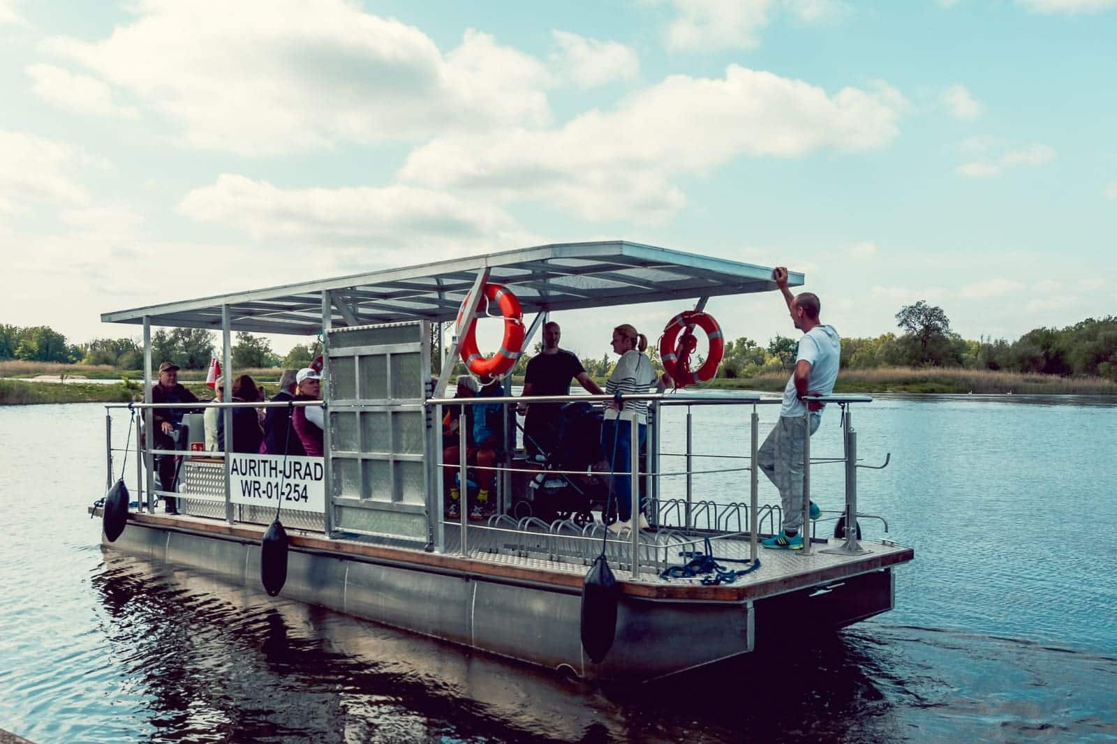 IMG-20240513-WA0001 Unijne fundusze na fali wystartowała przeprawa promowo turystyczna na Odrze w Uradzie