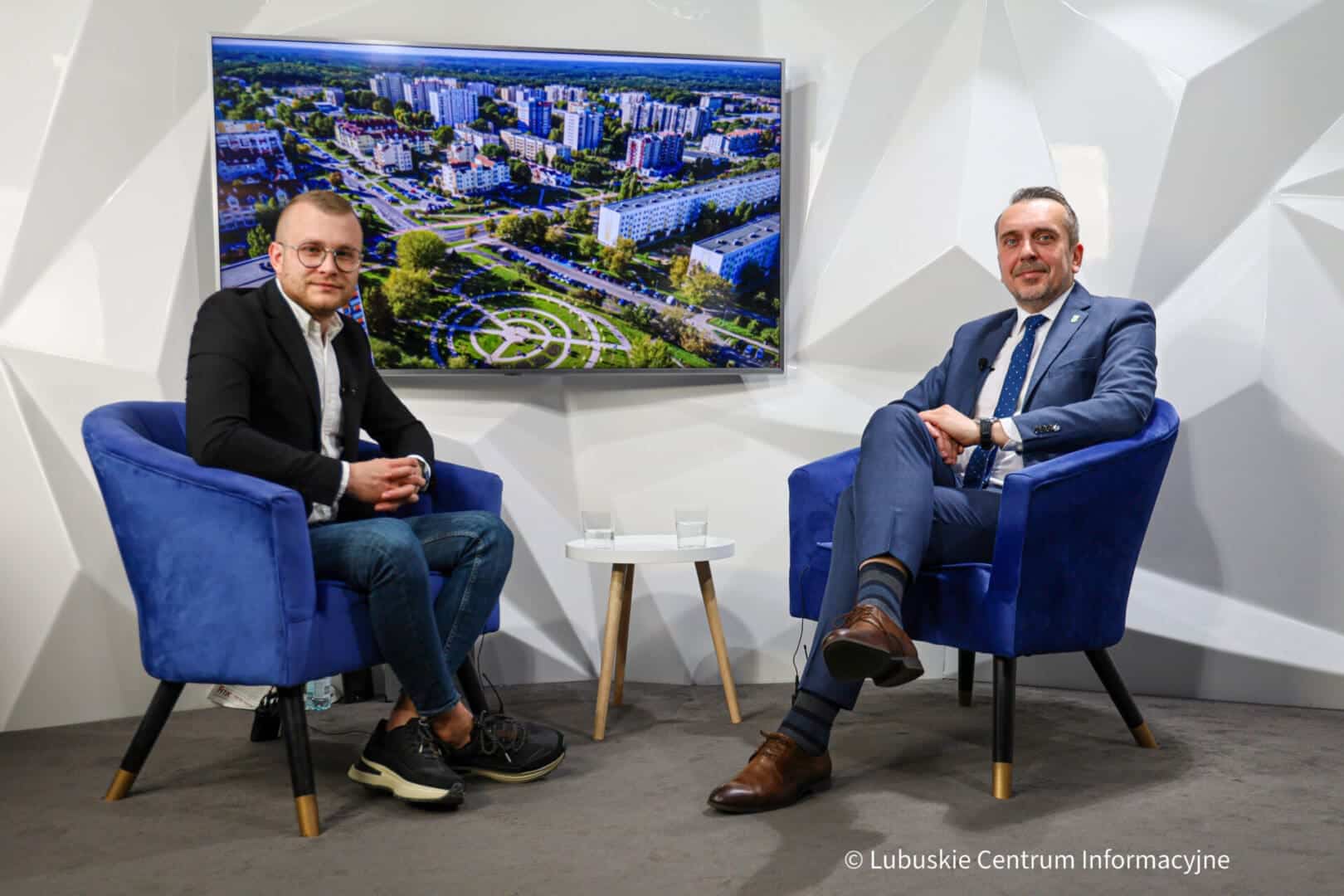   Prezydent Pabierowski Roczny koszt utrzymania kąpieliska w Ochli wahać się może między trzy a pięć milionów złotych WIDEO