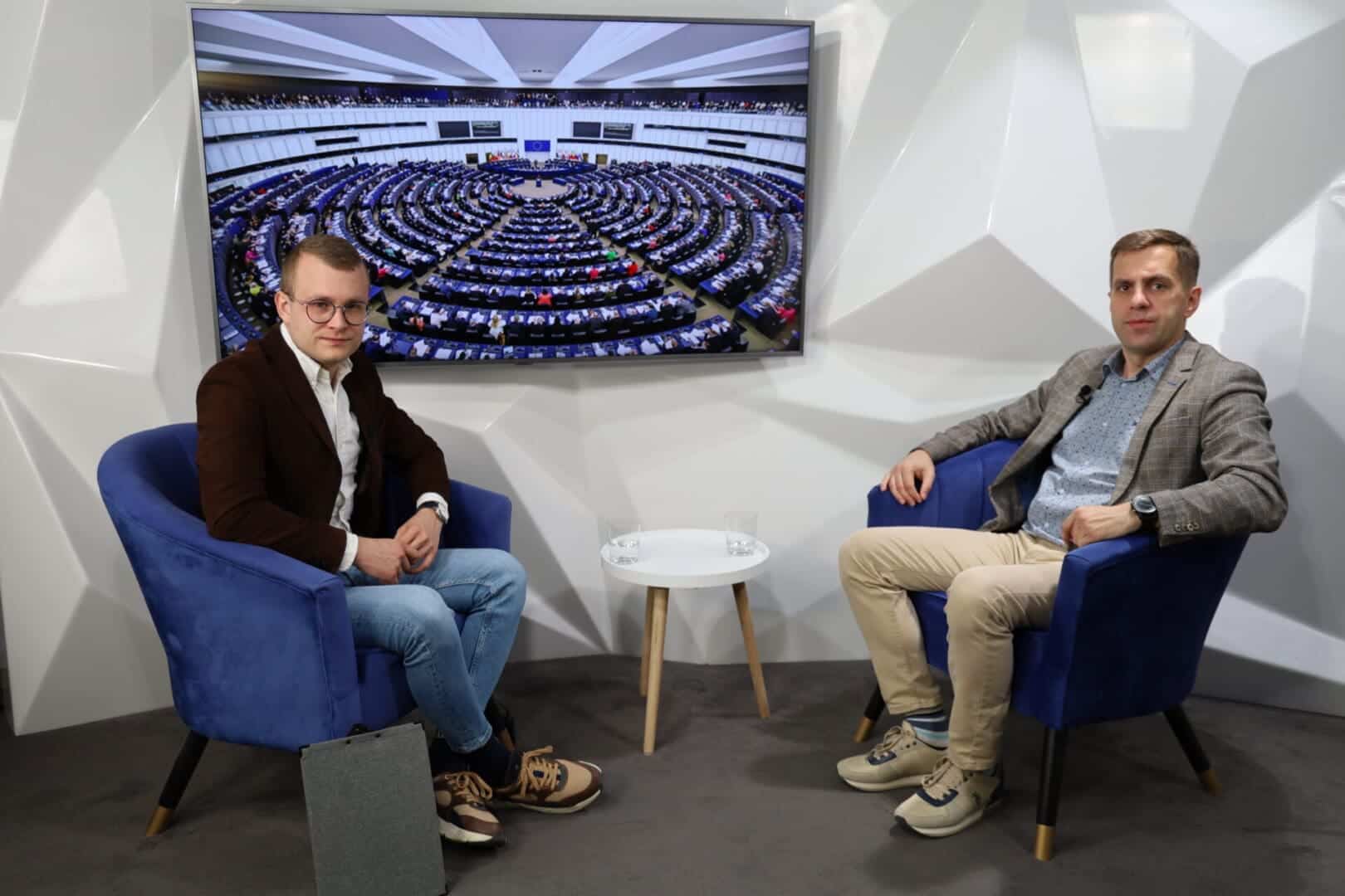   Dr Piotr Pochyły Wynik wyborczy umacnia Tuska jako lidera WIDEO